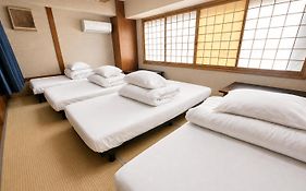 Osaka Guesthouse Sakura